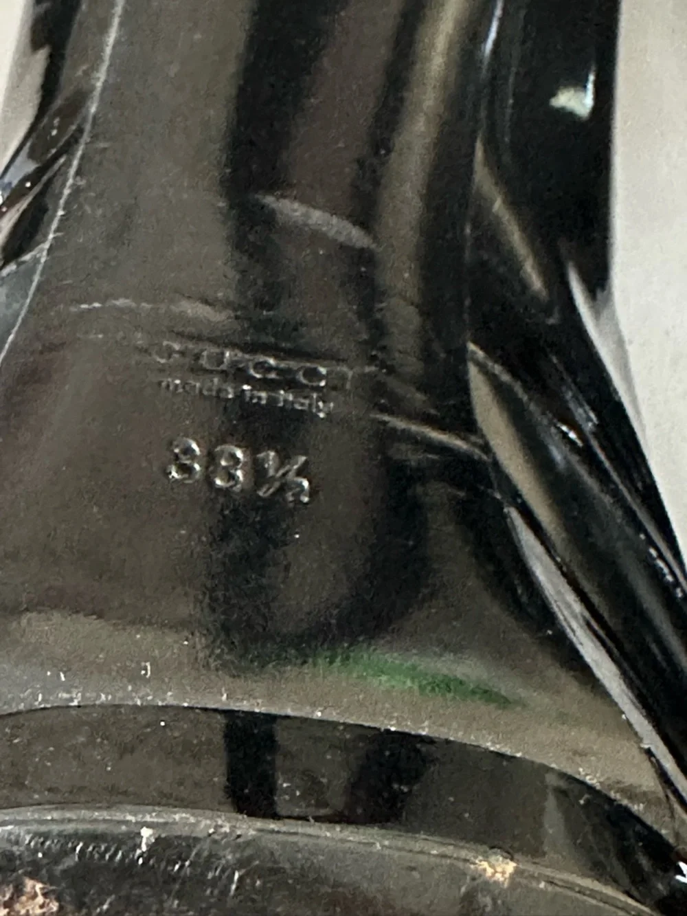Gucci Black Patent Leather Pointed-Toe High Heels - Picture 7 of 9